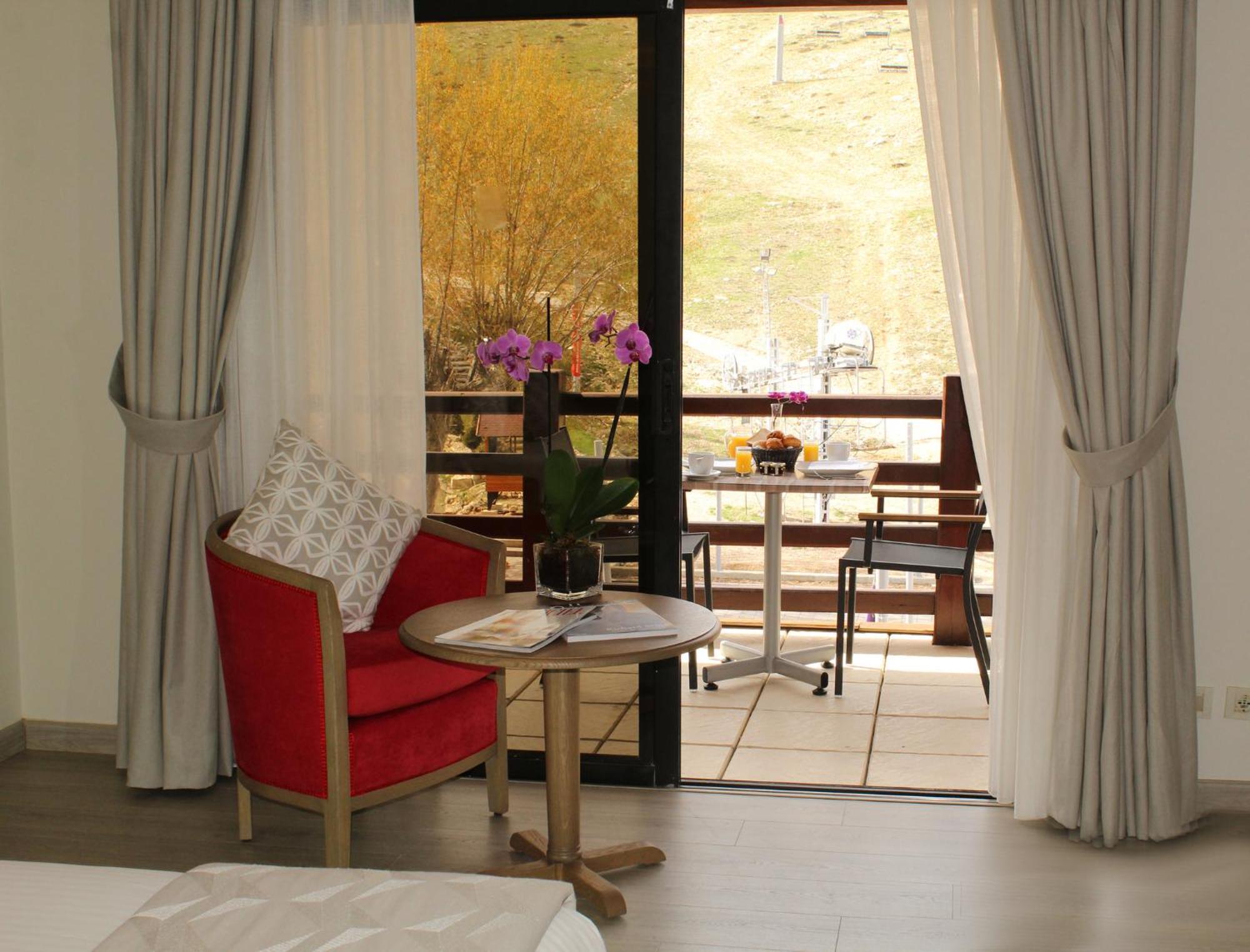 Intercontinental Mzaar Lebanon Mountain Resort & Spa By Ihg Mzaar Kfardebian Kültér fotó