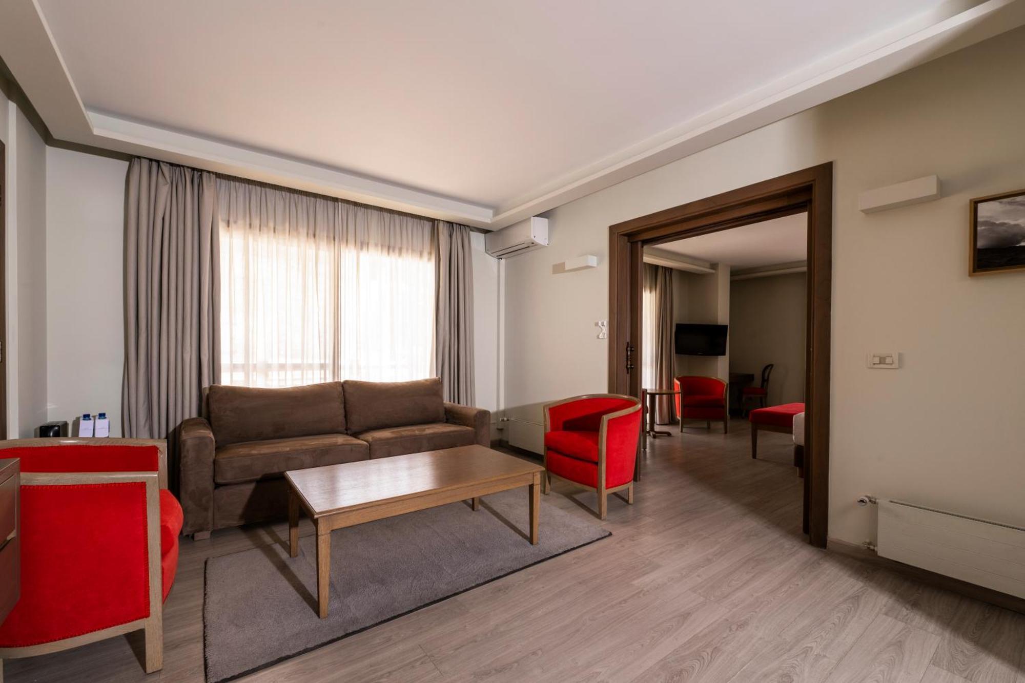 Intercontinental Mzaar Lebanon Mountain Resort & Spa By Ihg Mzaar Kfardebian Kültér fotó